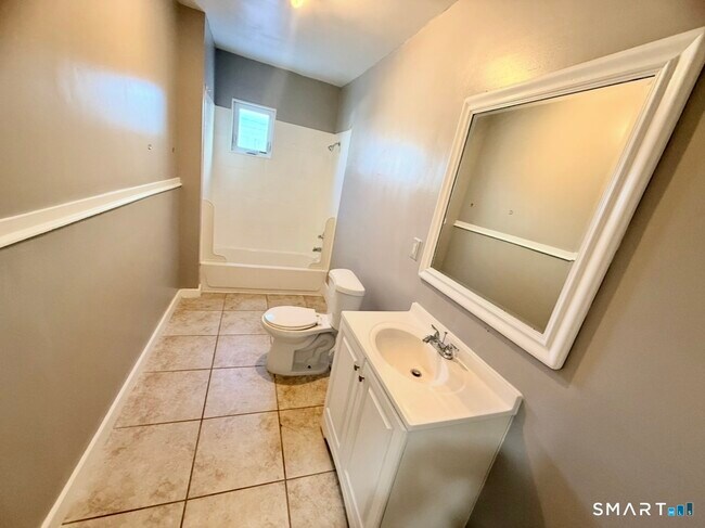 Foto del edificio - 119 Sherwood Ave