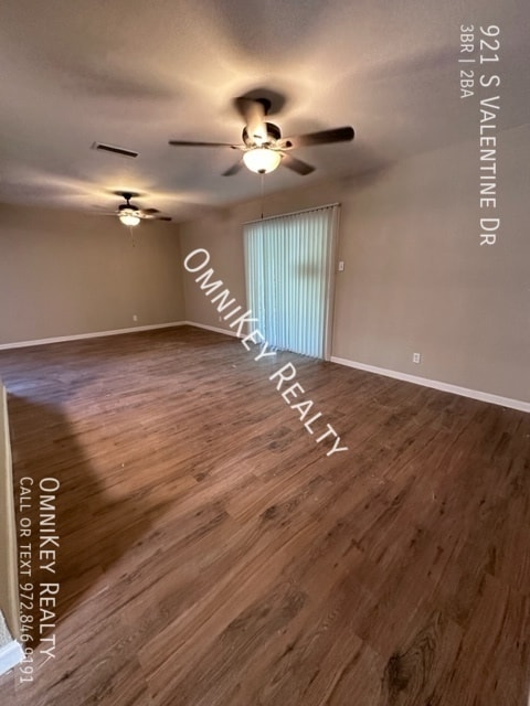Building Photo - 921 S Valentine Dr