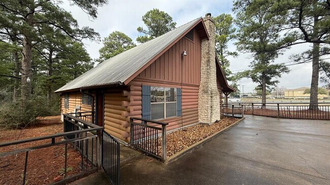 Foto del edificio - 3851 State Hwy 71