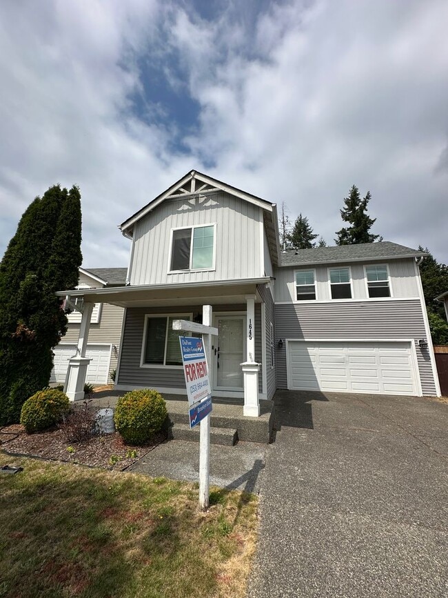 Building Photo - 1645 Sinclair Dr
