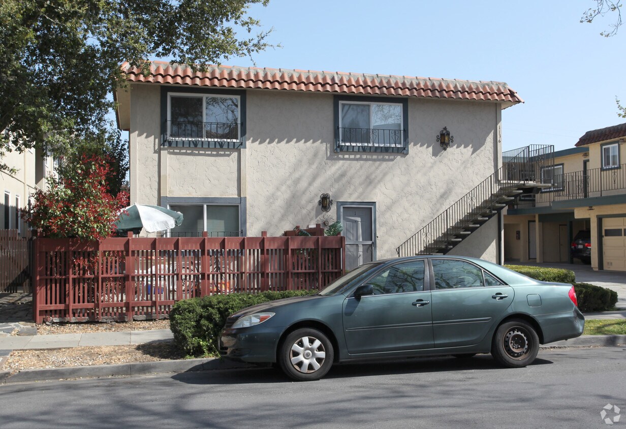 Foto del edificio - 1136 Paloma Ave