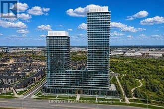Building Photo - 15 Skyridge Dr