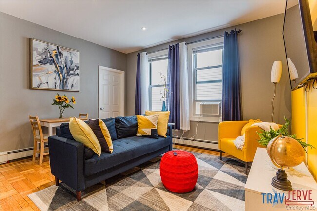 Foto del edificio - 2897 Harrington Ave