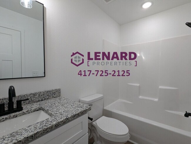 Foto del edificio - 2707 W Olive St
