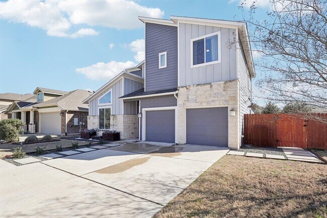 Foto del edificio - 7113 Garnet Mill Ln