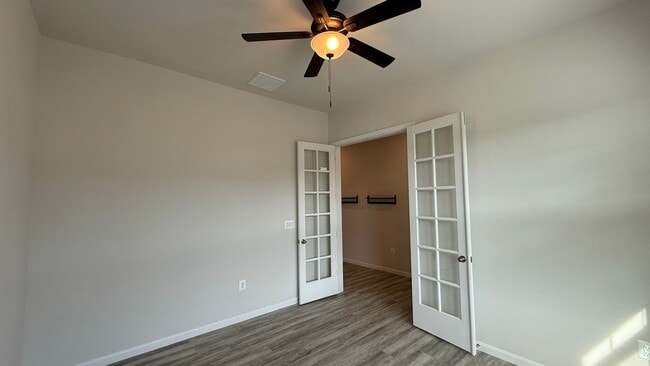 Building Photo - Spotsy Courthouse - Large Ranch Home