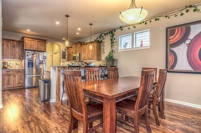 Foto del edificio - 20758 NE Sierra Dr