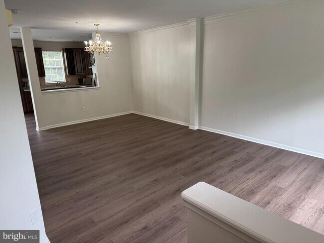 Foto del edificio - 9301 Owings Choice Ct