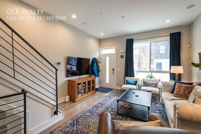 Building Photo - 2402 N 3rd St