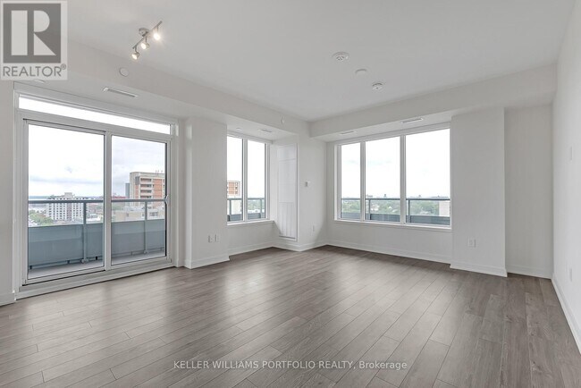 Building Photo - 212-1212 King William St