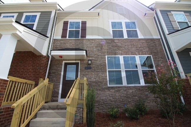 Building Photo - 1055 Oglethorpe Dr