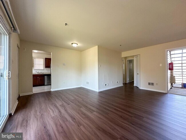 Building Photo - 211 Highland Blvd