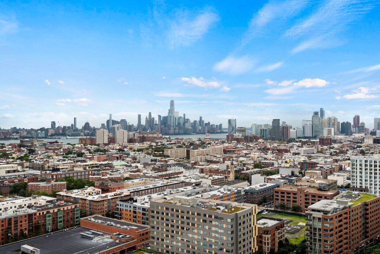 100 Manhattan Ave Unit 1717, Union City, NJ 07087 Condo for Rent in