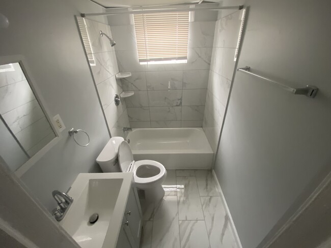 Foto del edificio - 562 Raritan St