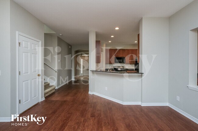 Foto del edificio - 527 Dunaway Dr