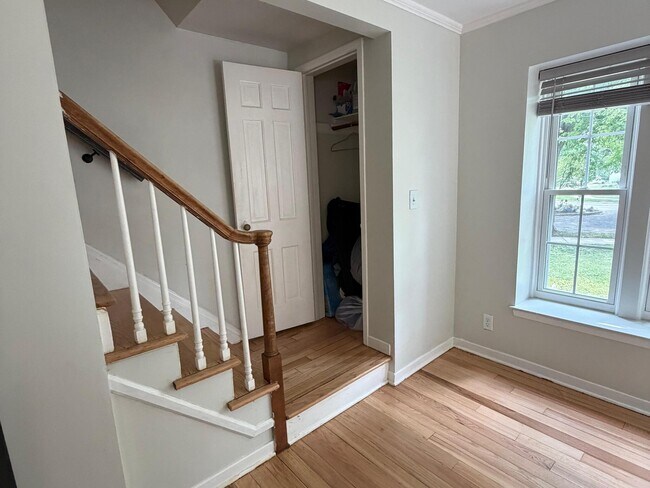 Foto del edificio - 3770 Brewster St