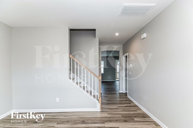 Foto del edificio - 501 Rain Drizzle Ct