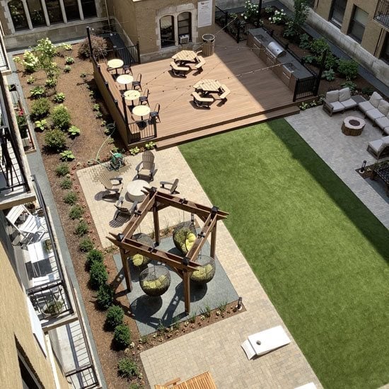 Foto del edificio - 4240 N Sheridan Rd