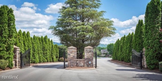 Foto del edificio - 8161 Rambling Rose Dr
