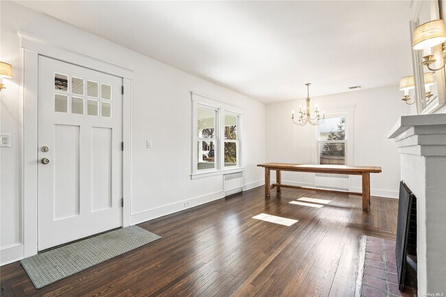 Building Photo - 175 Nassau Rd