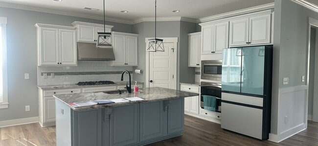 Building Photo - 1001 Anchors Bend Way