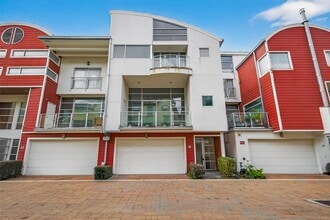 Building Photo - 6014 Fairdale Ln