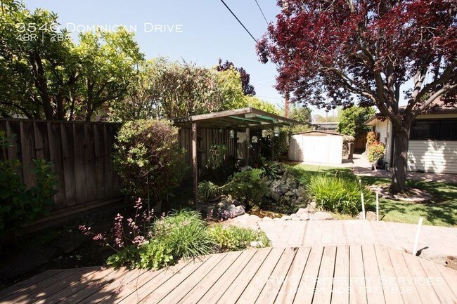 Building Photo - 3546 Dominican Dr