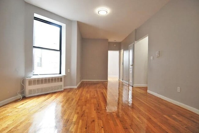 Foto del edificio - West 116th Street