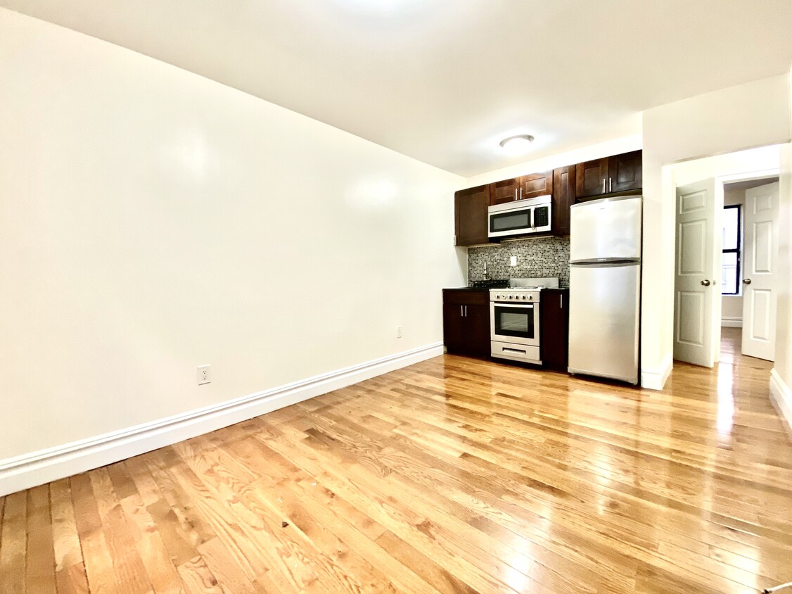 150 W 140th St Unit 2H, New York, NY 10030 - Room for Rent in New York ...