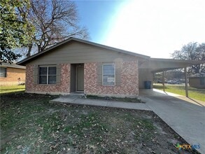 Building Photo - 1768 Kuehler Ave