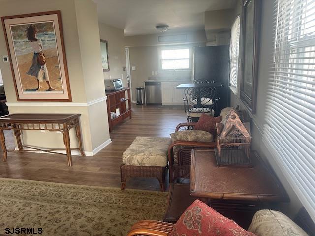 Building Photo - 141 5th St N