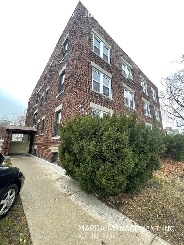 Primary Photo - MODERN 2 BED 1 BATH NEAR UNIVERSITY OF WINDSOR! +HYDRO