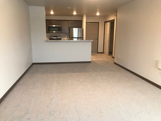 Foto del edificio - Falcon Apartments