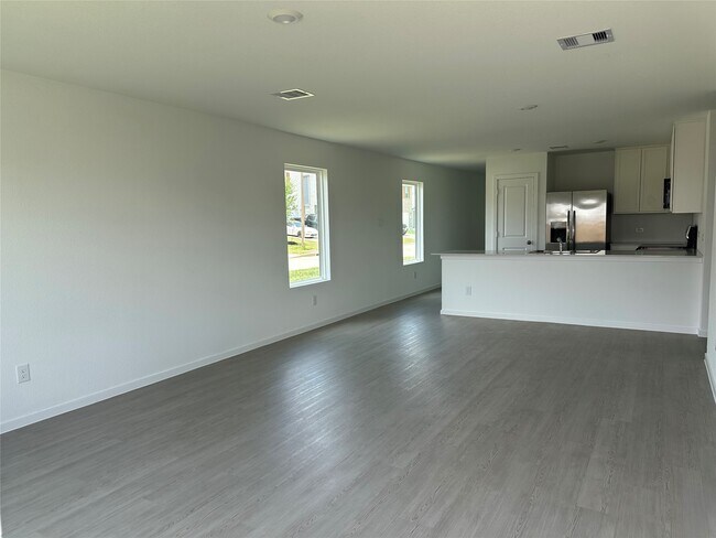 Building Photo - 15131 Willowater Dr