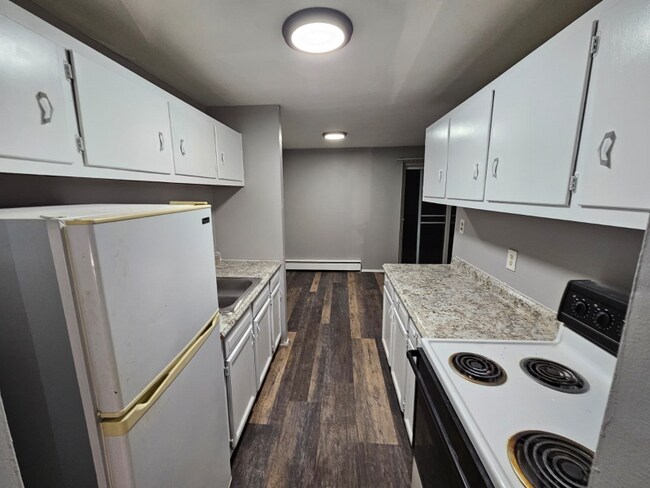 Photo - 13540 Superior Rd Apartment