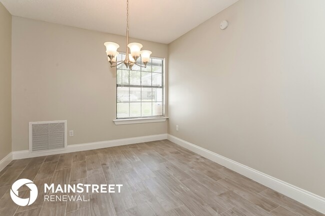 Building Photo - 7215 Mimosa Grove Pl