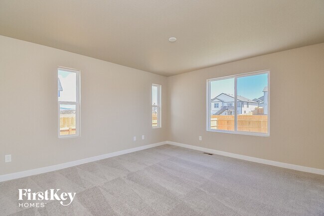 Building Photo - 6931 Akela Ln