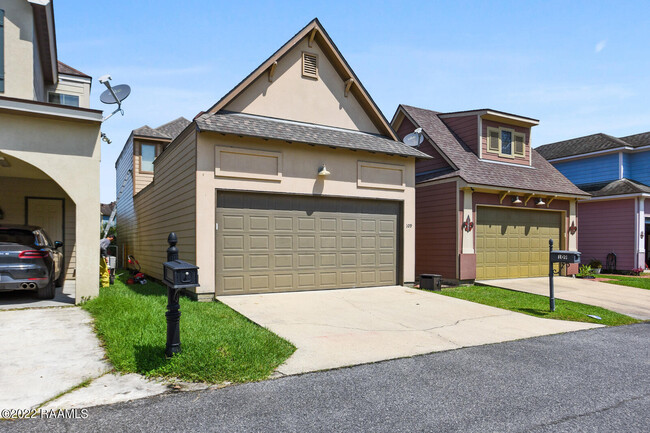 Building Photo - 109 Villa Park Ln