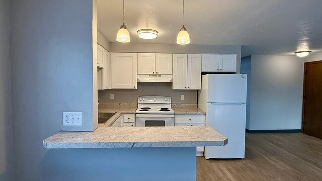 Kitchen - Baird View Homes