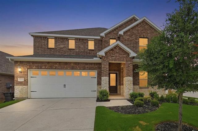 Building Photo - 1213 Birchwood Ln