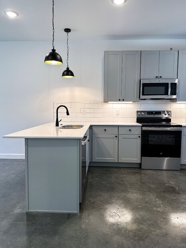 Foto del edificio - 1604 Crosswood Ct