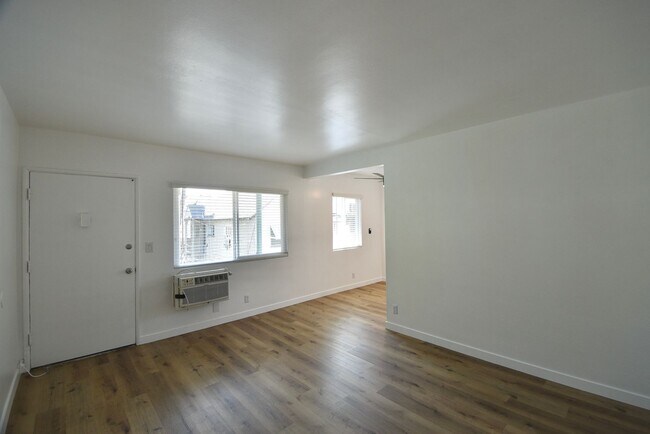 Foto del edificio - 11054 Otsego St