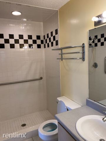 Foto del edificio - 2 br, 2 bath Townhome - 2541 Golden Park Ln