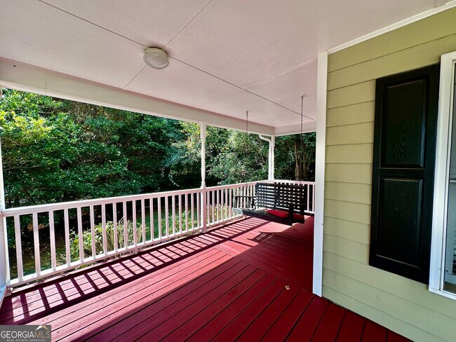 Building Photo - 5848 Millers Pond Ln