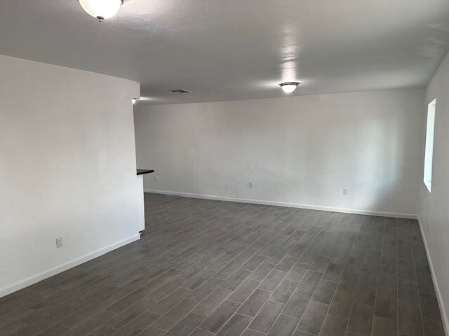 Foto del edificio - 5455 S 6th Ave