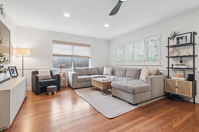 Foto del edificio - 11631 Saxon St