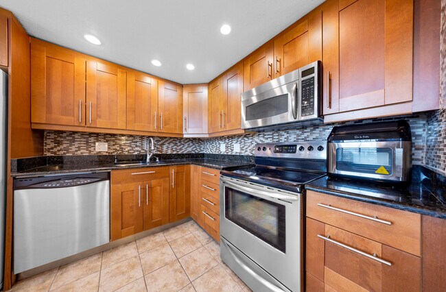 Foto del edificio - 575 Oaks Ln