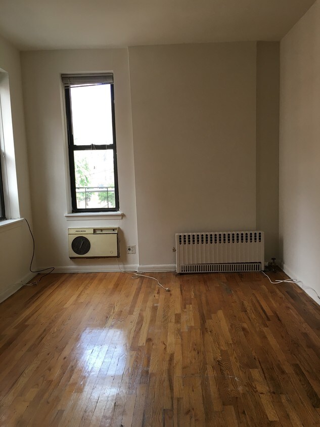 Primary Photo - 95 Lexington Ave