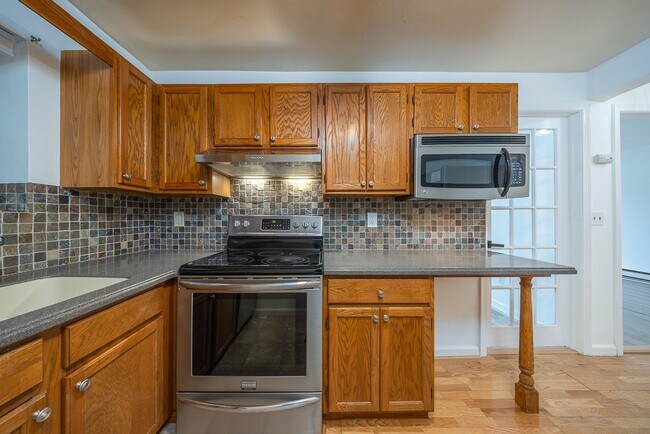 Foto del edificio - 506 Fox Run Ln