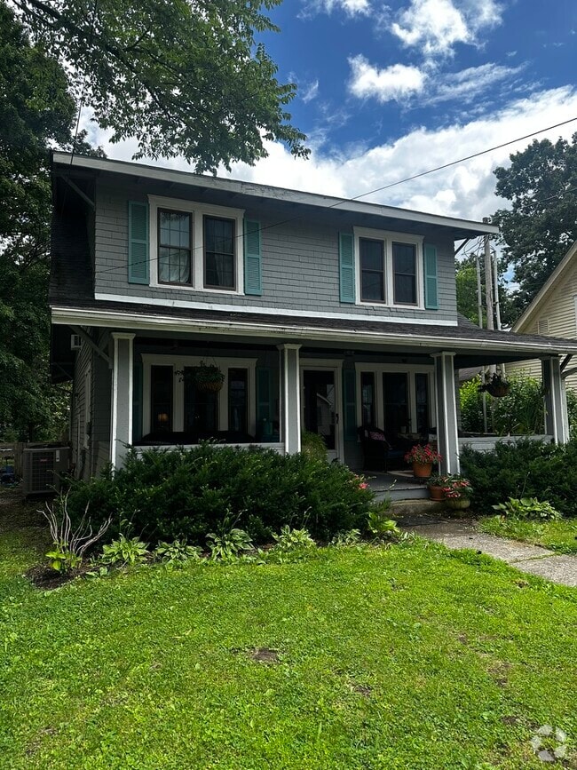 Building Photo - 106 Lorraine Ct